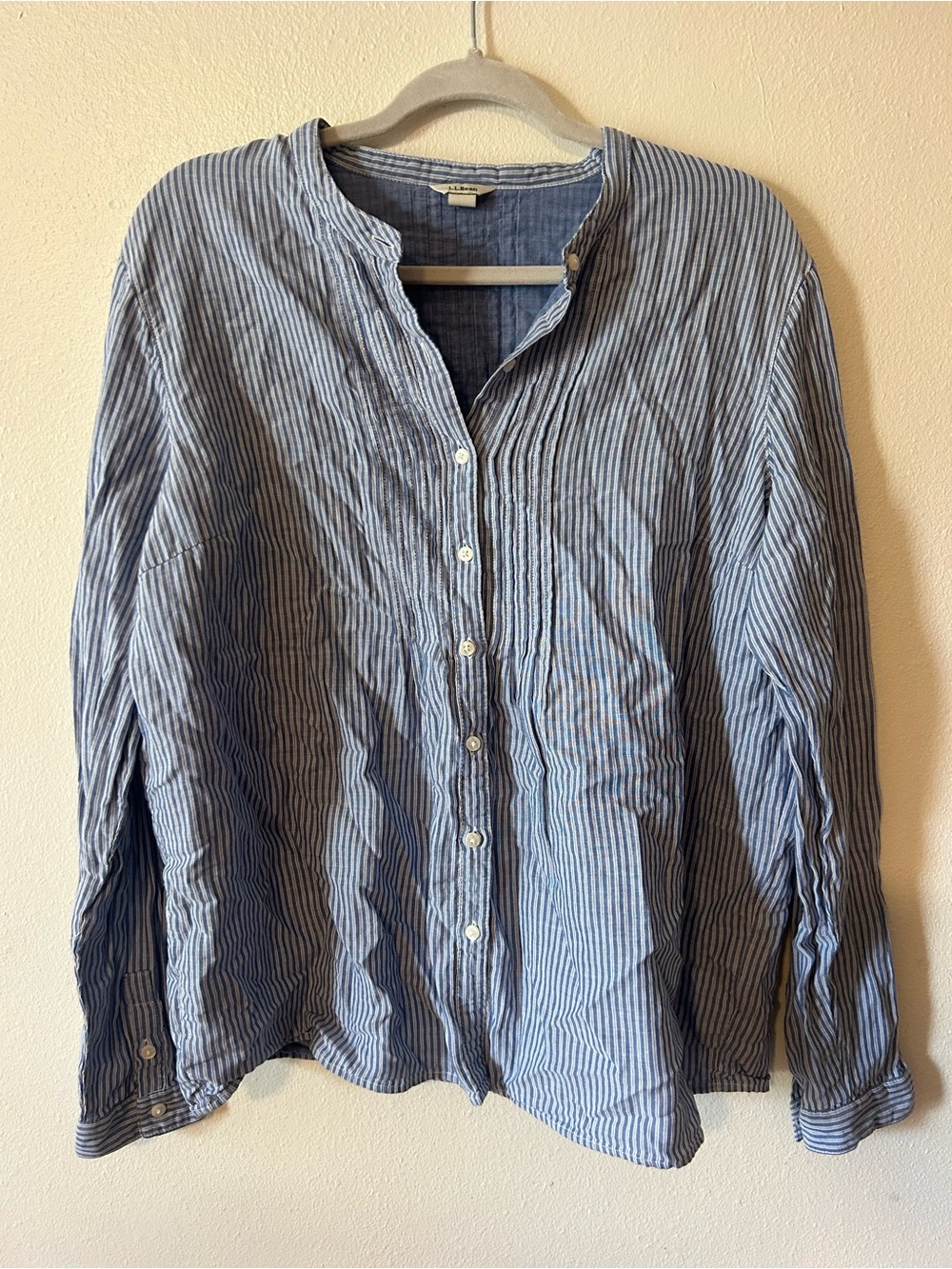 LL Bean 100% cotton blue striped button down top